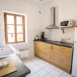 Apartament T2 Au Pied De La Cite De Carcassonne- Al *
