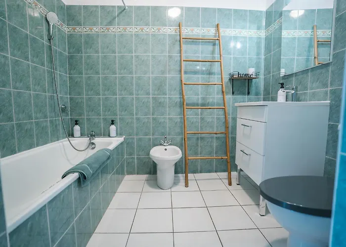 T2 Au Pied De La Cité De Carcassonne- Al Appartement *