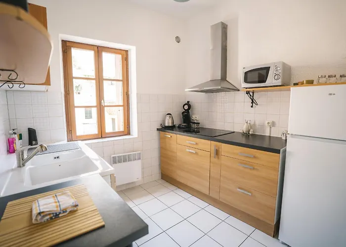 Appartement T2 Au Pied De La Cité De Carcassonne- Al *